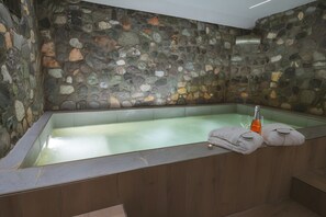 Sauna, steam room, Turkish bath, thalassotherapy
