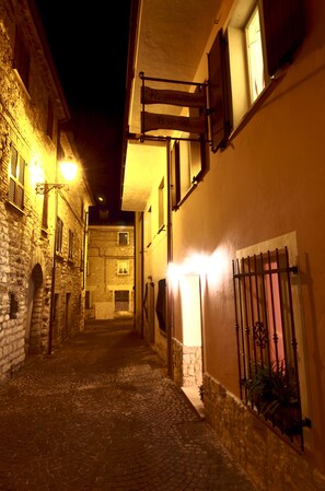 View from property - Romantico B&B (Serra Sant'Abbondio)