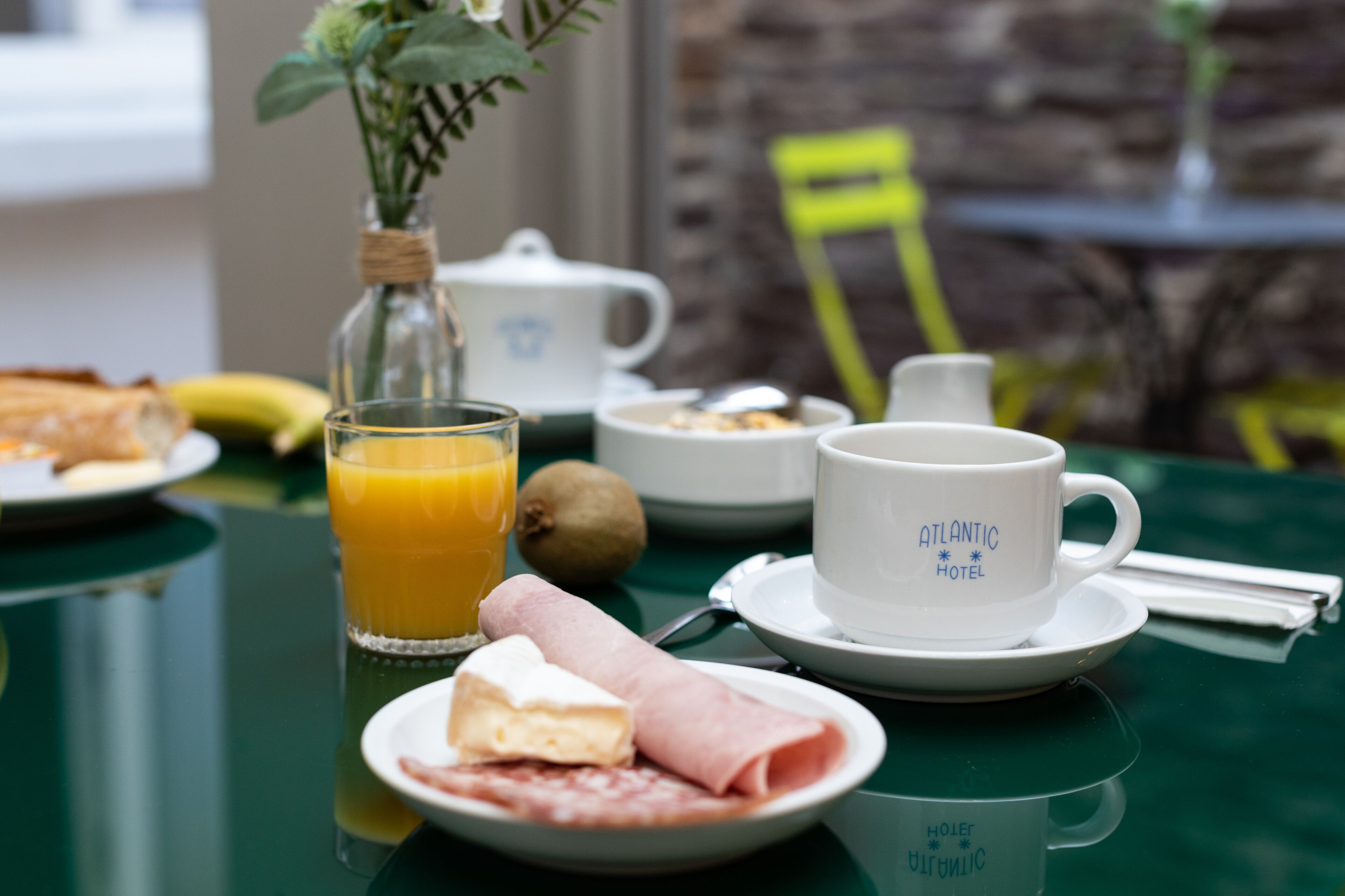 daily buffet breakfast (eur 10 per person)