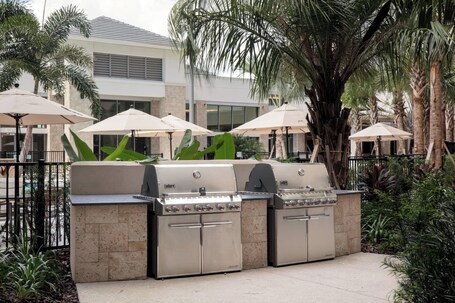 SpringHill Suites by Marriott Orlando Theme Parks Lake Buena Vista - Image 3