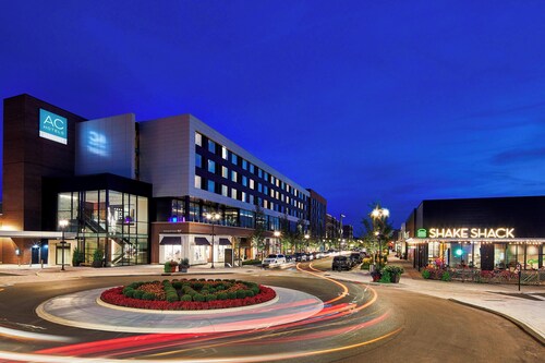 AC Hotel by Marriott Cleveland Beachwood