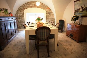 Free daily full breakfast - B&B Convento S. Antonio (Como)