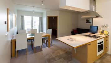 Leilighet – standard, 2 soverom, 2 bad | Spiseområde på rommet