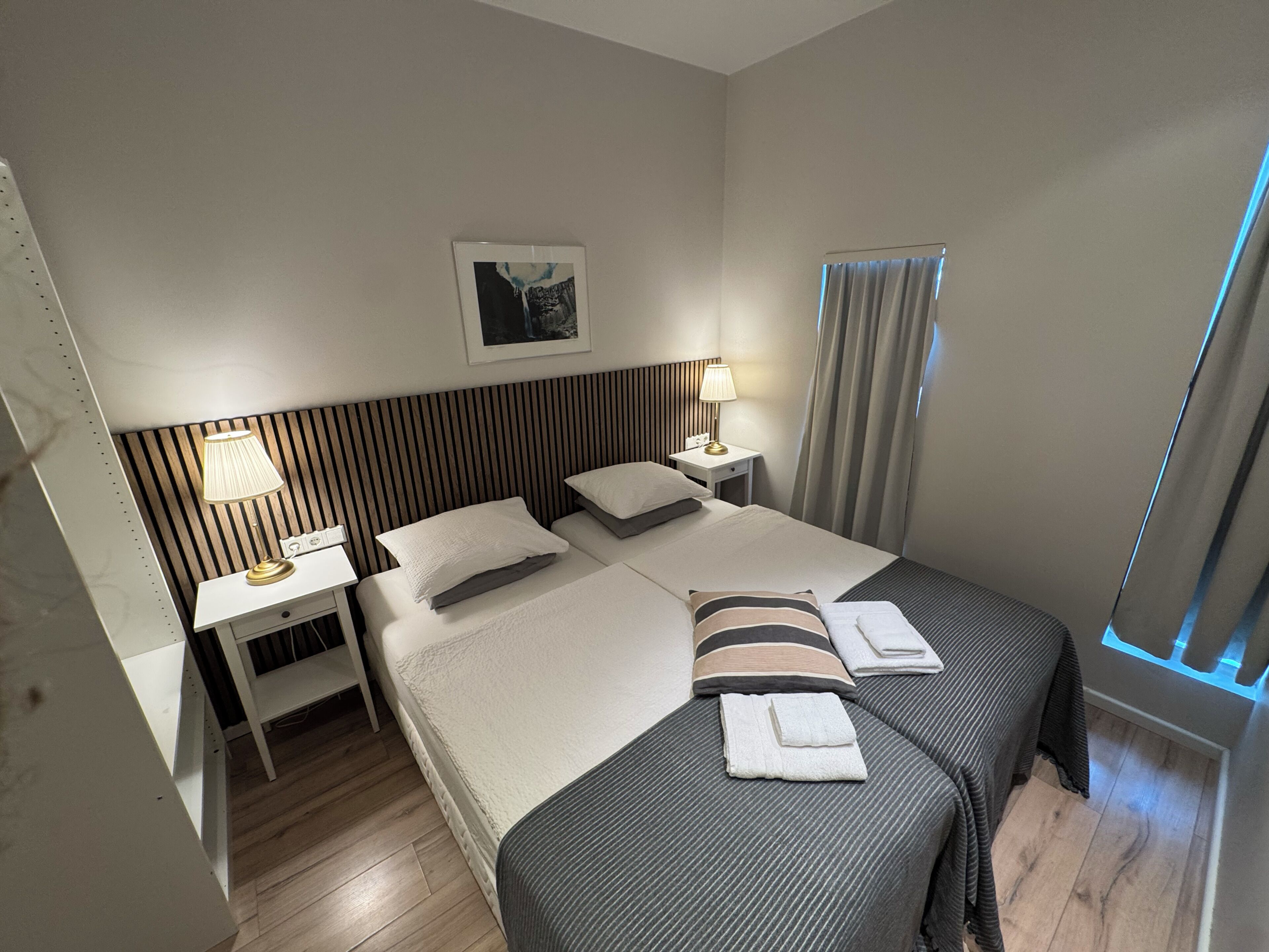 Departamento estándar, 3 habitaciones (1.5 Bathrooms) | Ropa de cama hipoalergénica, cortinas blackout y insonorización 