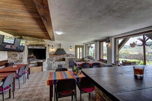 Bar (on property) - Resort Kadlecu (Volary)