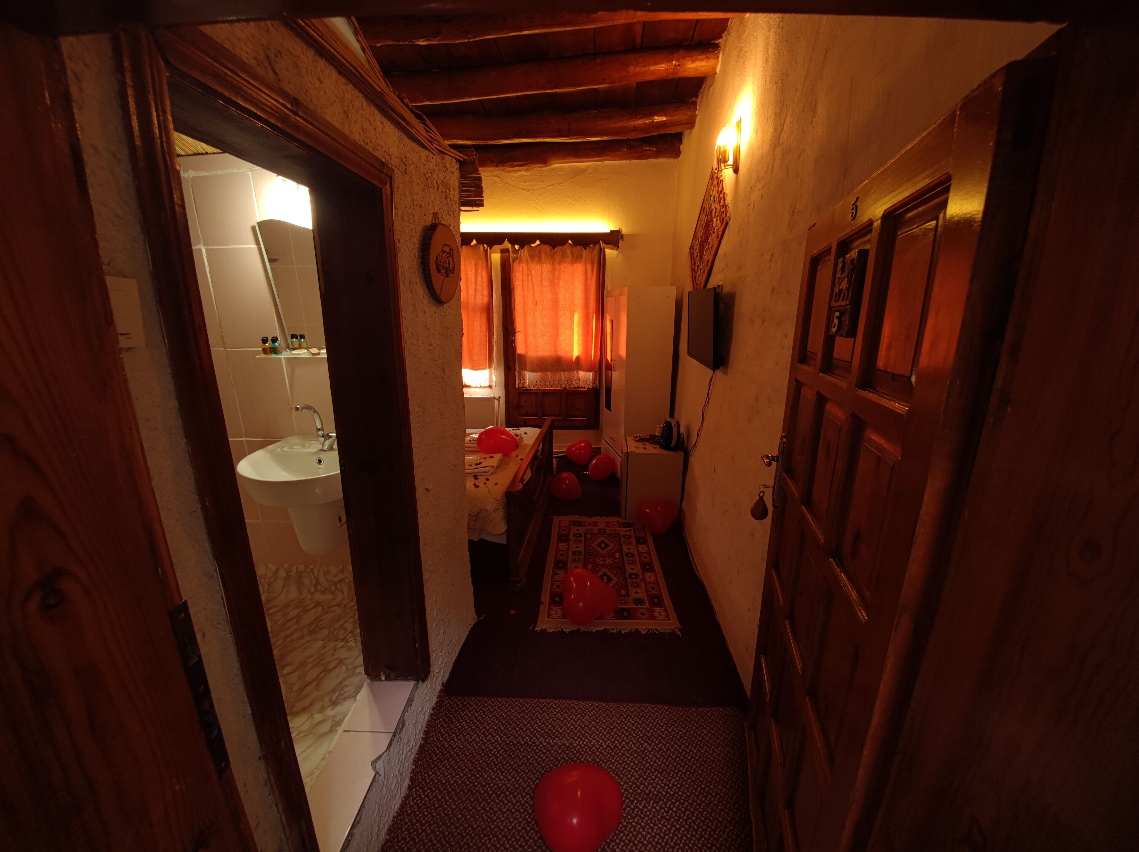 deluxe double room, 2 bedrooms, city view | 1 bedroom, premium bedding, desk, soundproofing