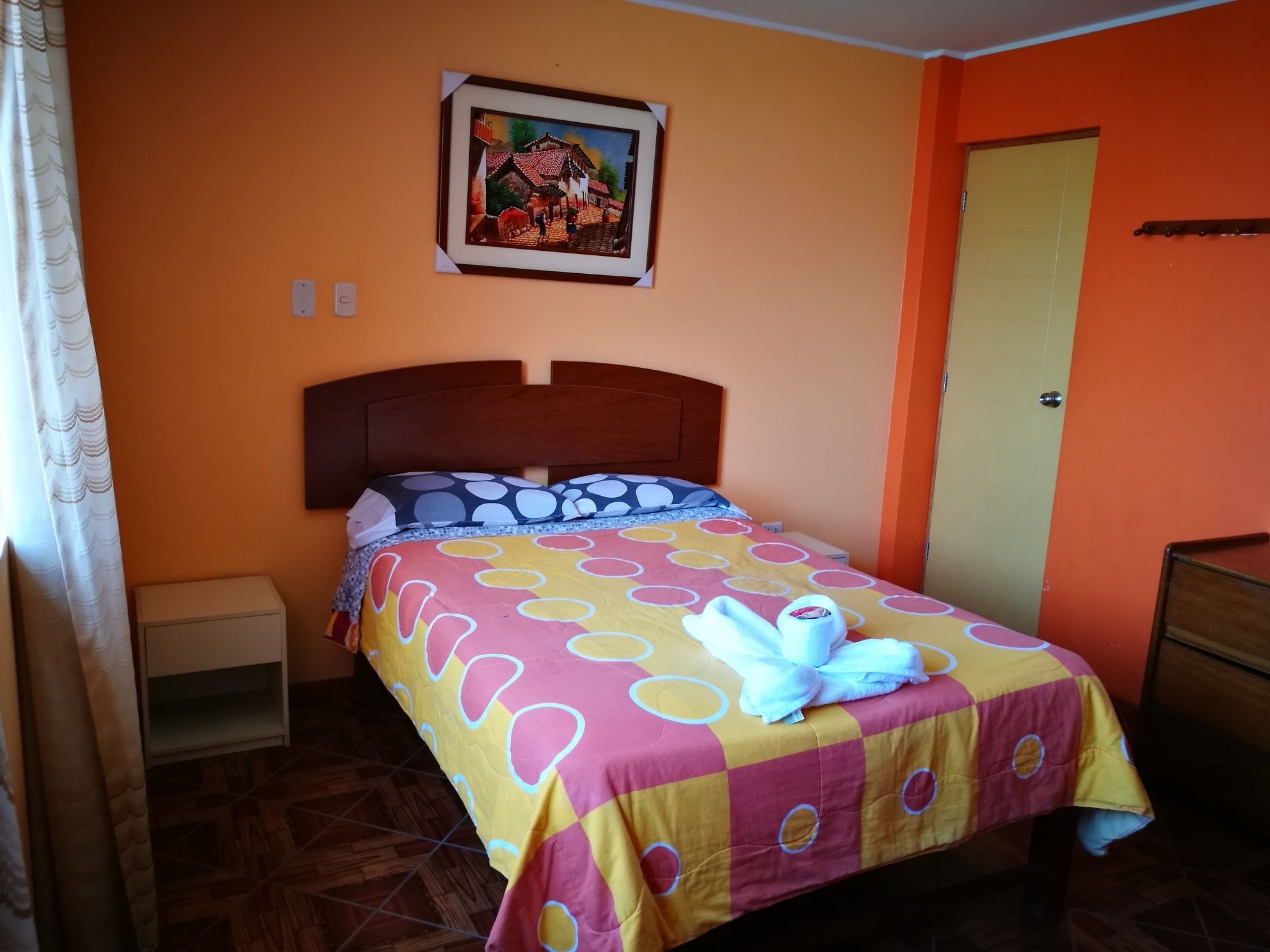 Chambre Double, 1 lit double | Bureau, Wi-Fi gratuit, draps fournis