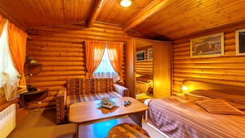 Villa Yagoda | Tallelokero huoneessa, työpöytä, silitysrauta/-lauta, ilmainen Wi-Fi