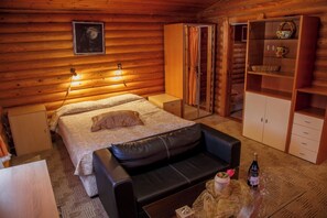 Villa Yagoda | Oppholdsområde | LCD-TV