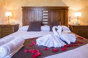 Villa, 3 habitaciones, piscina privada | 3 dormitorios, caja fuerte, tabla de planchar con plancha