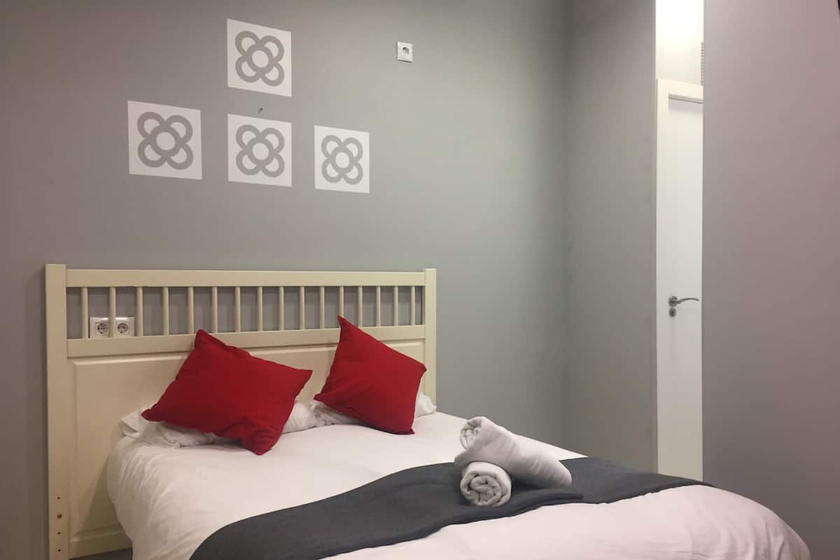 Desk, blackout curtains, iron/ironing board, free WiFi