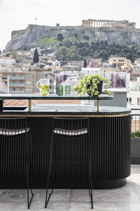 Perianth Hotel - Image 49