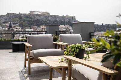 Perianth Hotel, a member of Design Hotels