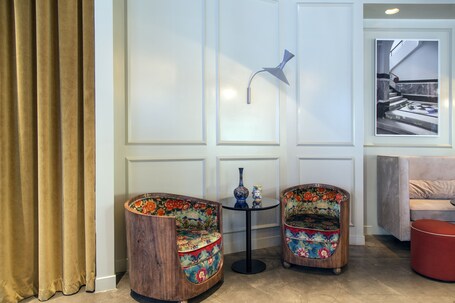 Perianth Hotel - Image 51