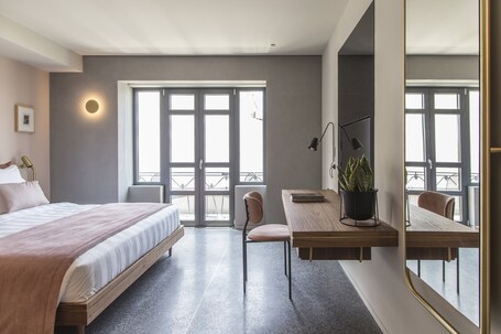 Perianth Hotel - Image 28
