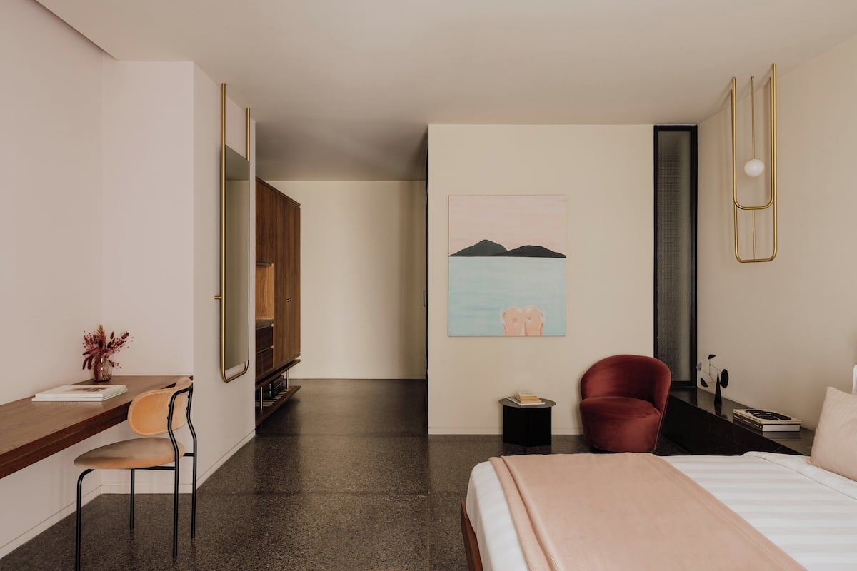 Suite (Perianth) | 1 Schlafzimmer, hochwertige Bettwaren, kostenlose Minibar, Zimmersafe