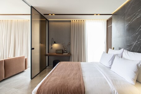 Perianth Hotel - Image 66