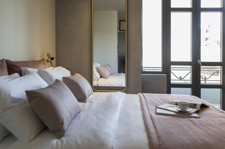Perianth Hotel - Image 64