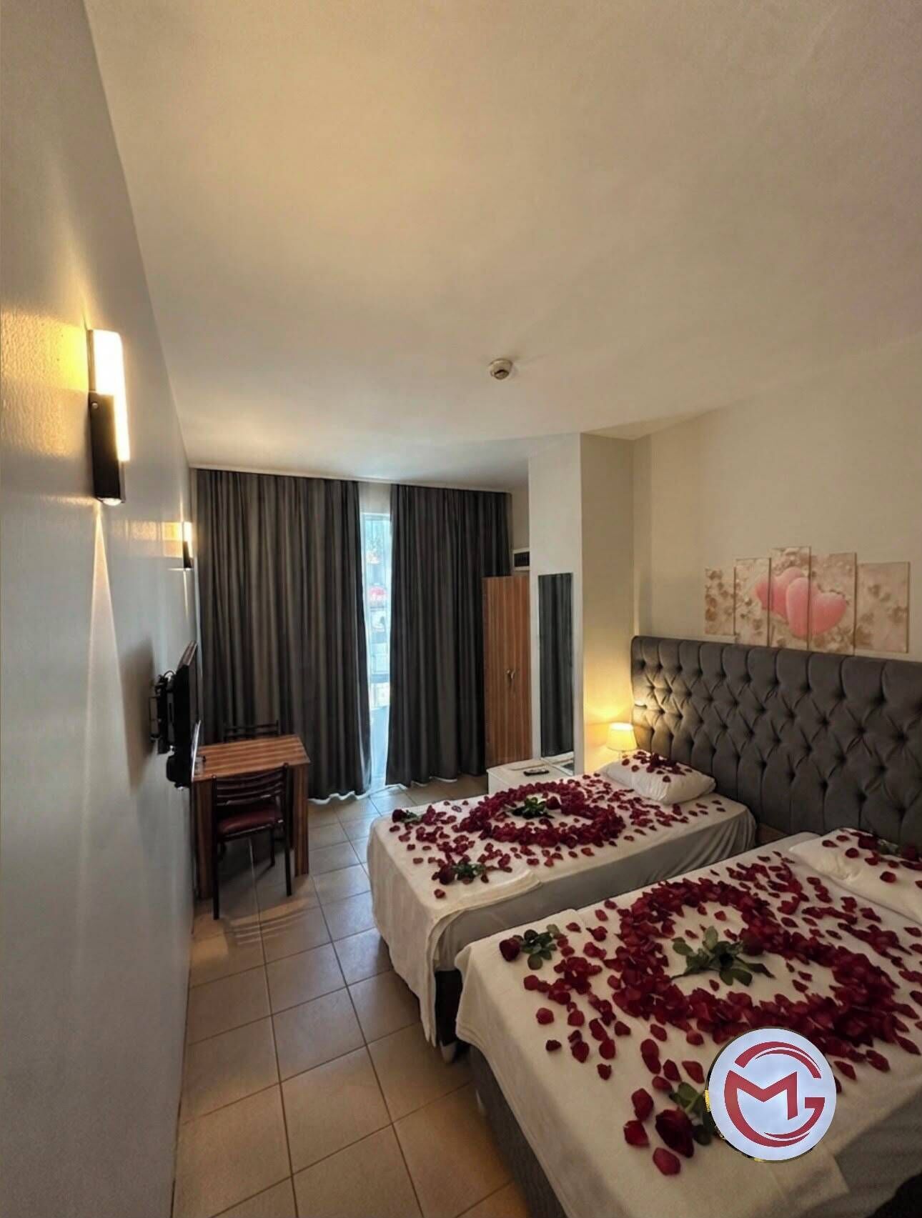 Standard Double or Twin Room, City View | Desk, WiFi (free)