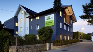 Uklassifisert bilde, 4 av 28, knapp