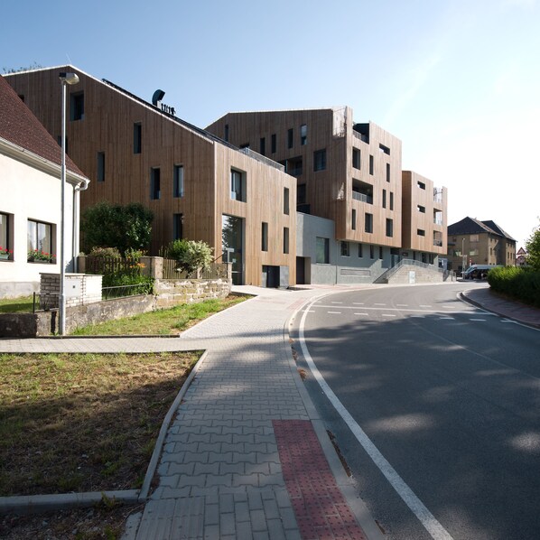 Front of property - Residence LakePark (Doksy)