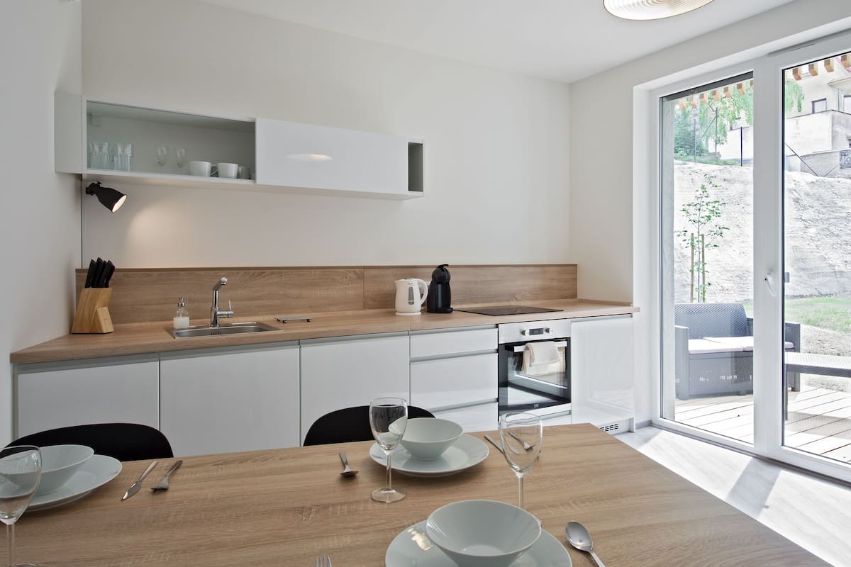 Apartment, 1 Schlafzimmer, Balkon | 1 Schlafzimmer, Verdunkelungsvorhänge, Bügeleisen/Bügelbrett