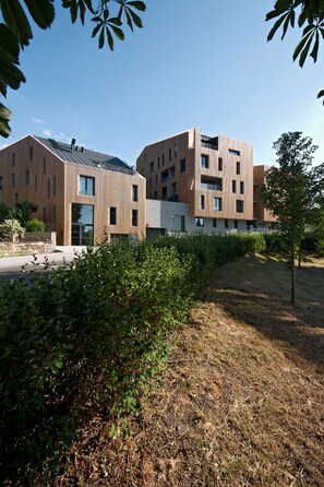 숙박 시설 정면