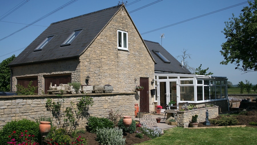 Avon Lodge