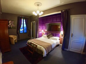 Hochwertige Bettwaren, individuell dekoriert, individuell eingerichtet