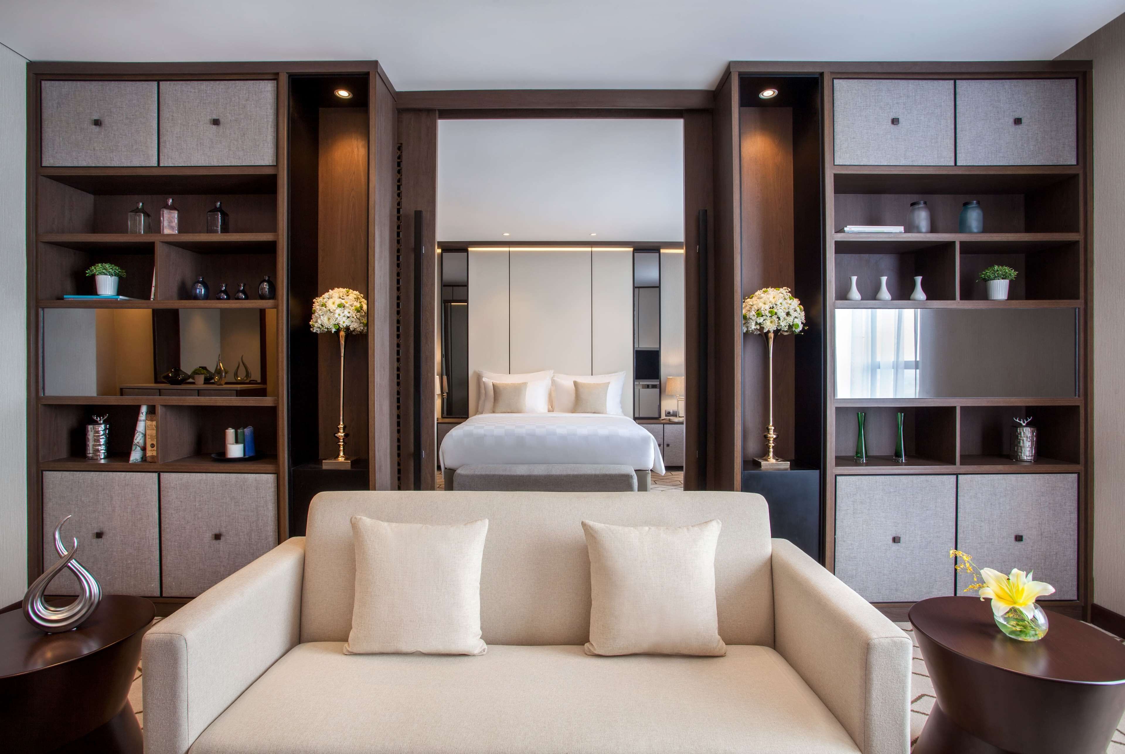 1 bedroom, pillow-top beds, minibar, in-room safe