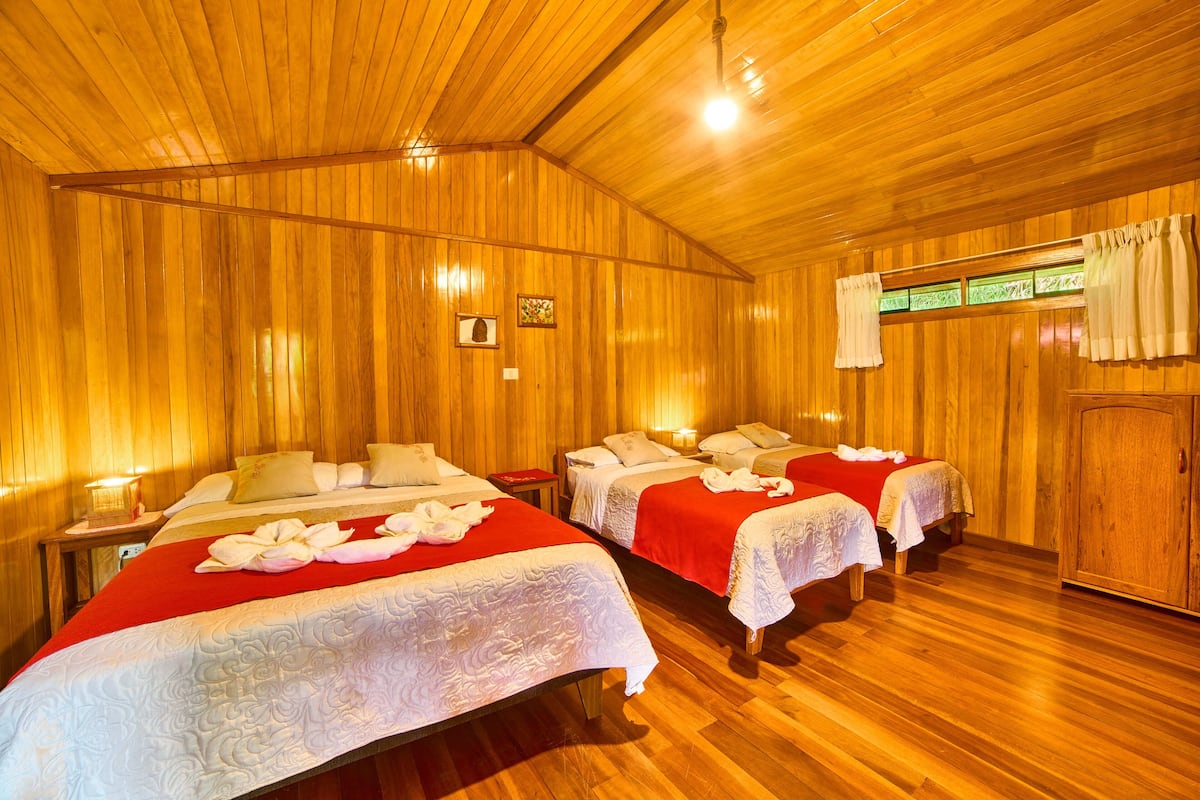 Bangalô família (4 pax) | Wi-Fi de cortesia, roupa de cama