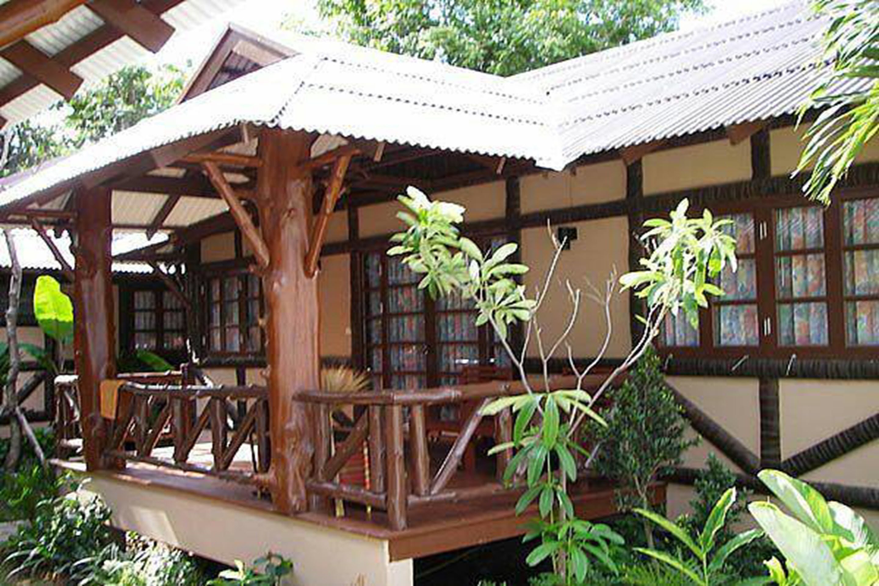 Two Bedrooms Bungalow | Balcony