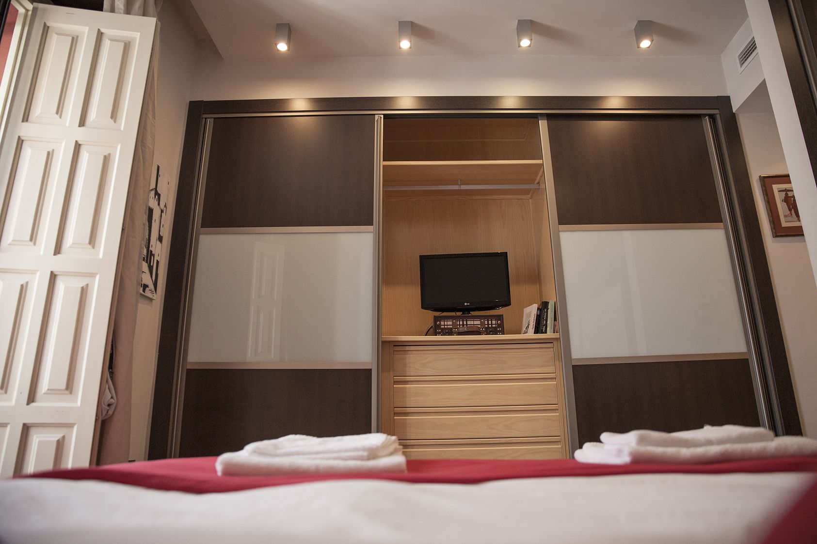 1 phòng ngủ, bộ đồ giường cao cấp, bàn ủi/dụng cụ ủi quần áo 