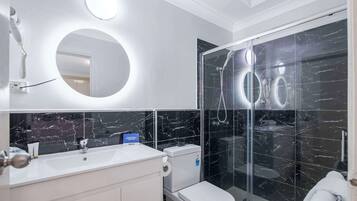 Free toiletries, hair dryer, towels