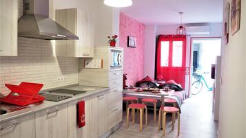 Căn hộ, 2 phòng ngủ | Bếp riêng