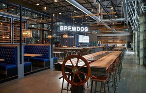 Lunch, dinner and brunch served - DogHouse Columbus (Canal Winchester)