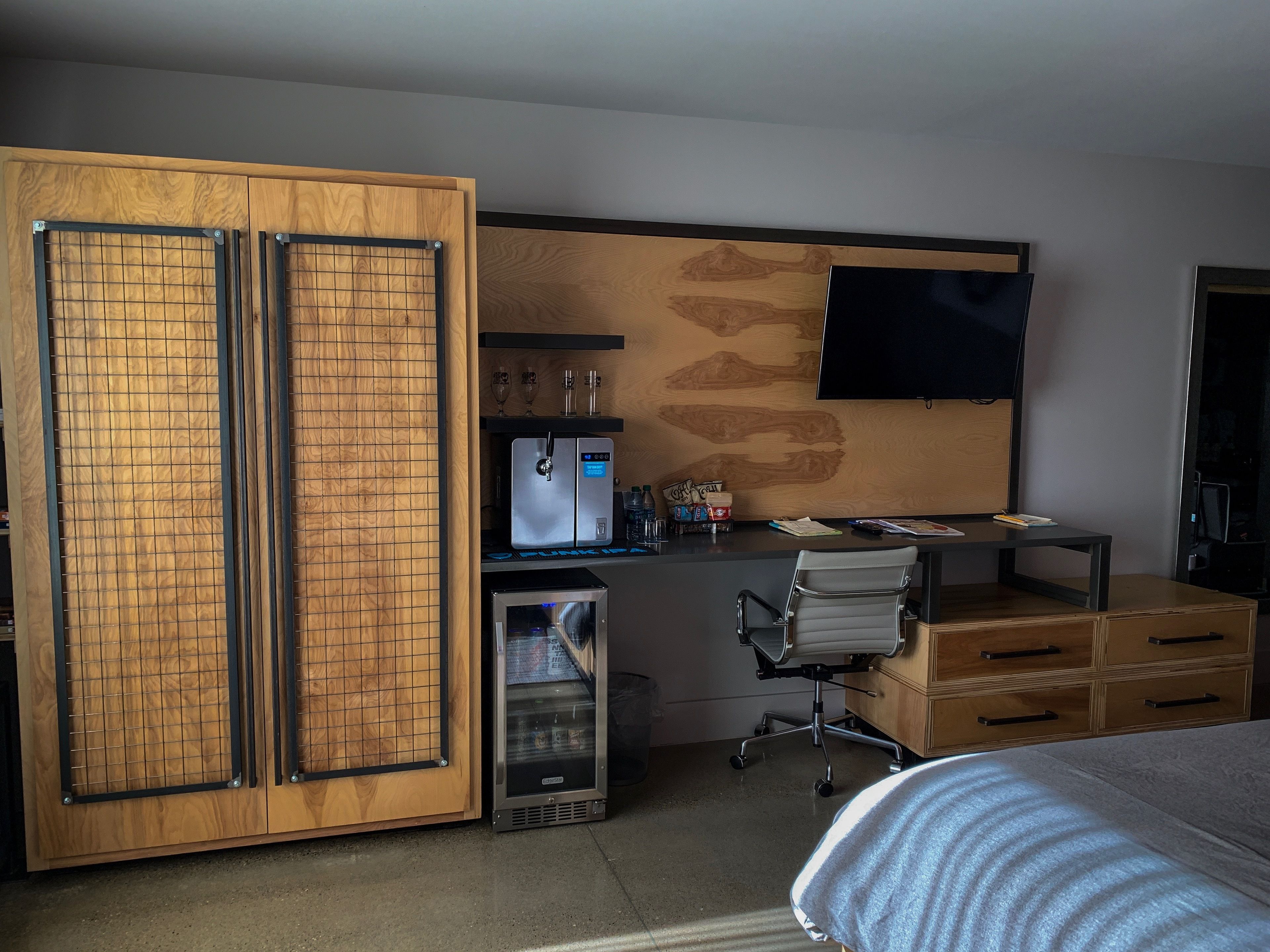 standard king | room amenity