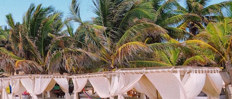 私家海滩、白沙、免费海滩小屋、沙滩椅