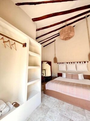 Junior Suite Garden View | Vista do quarto