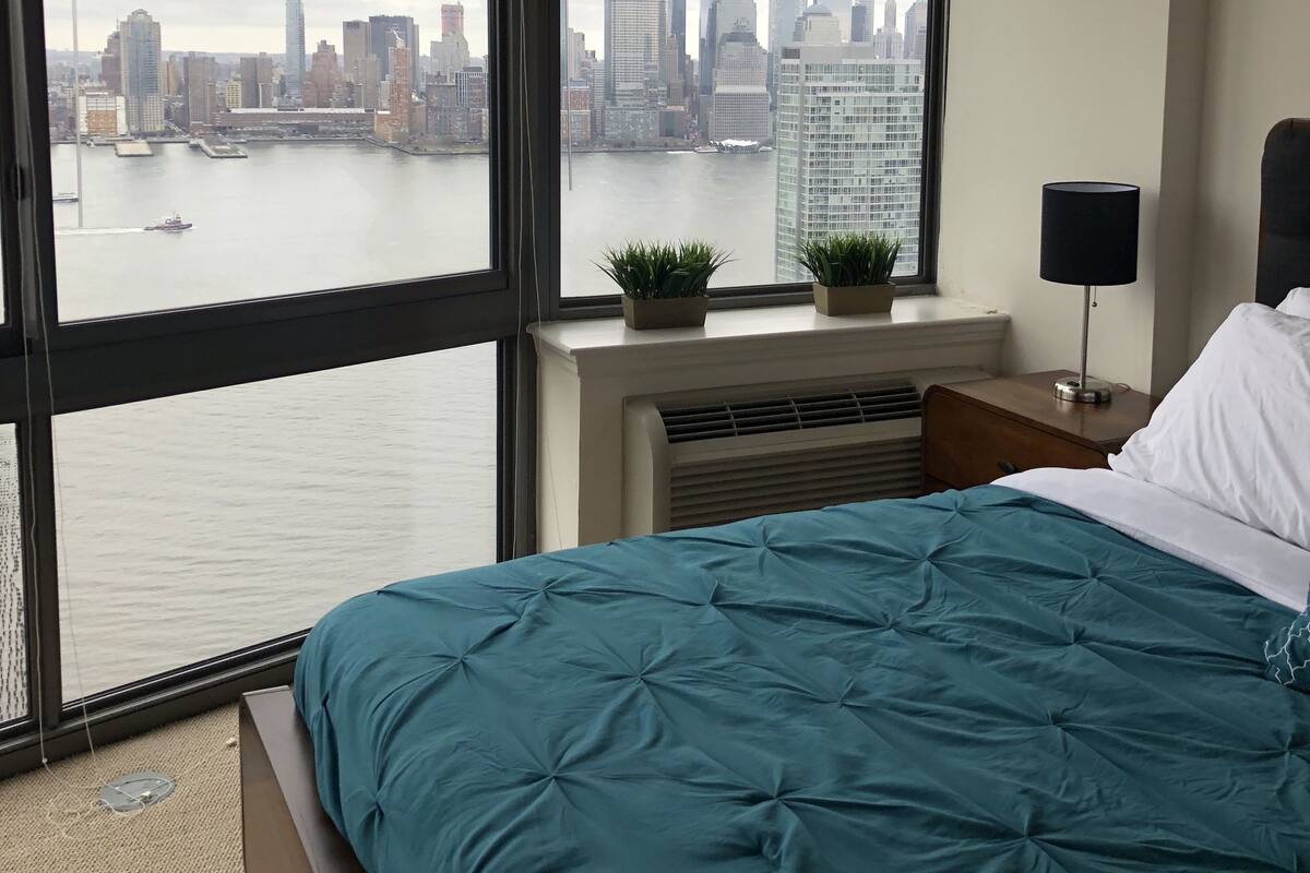 Egyptian cotton sheets, premium bedding, down duvets, memory-foam beds