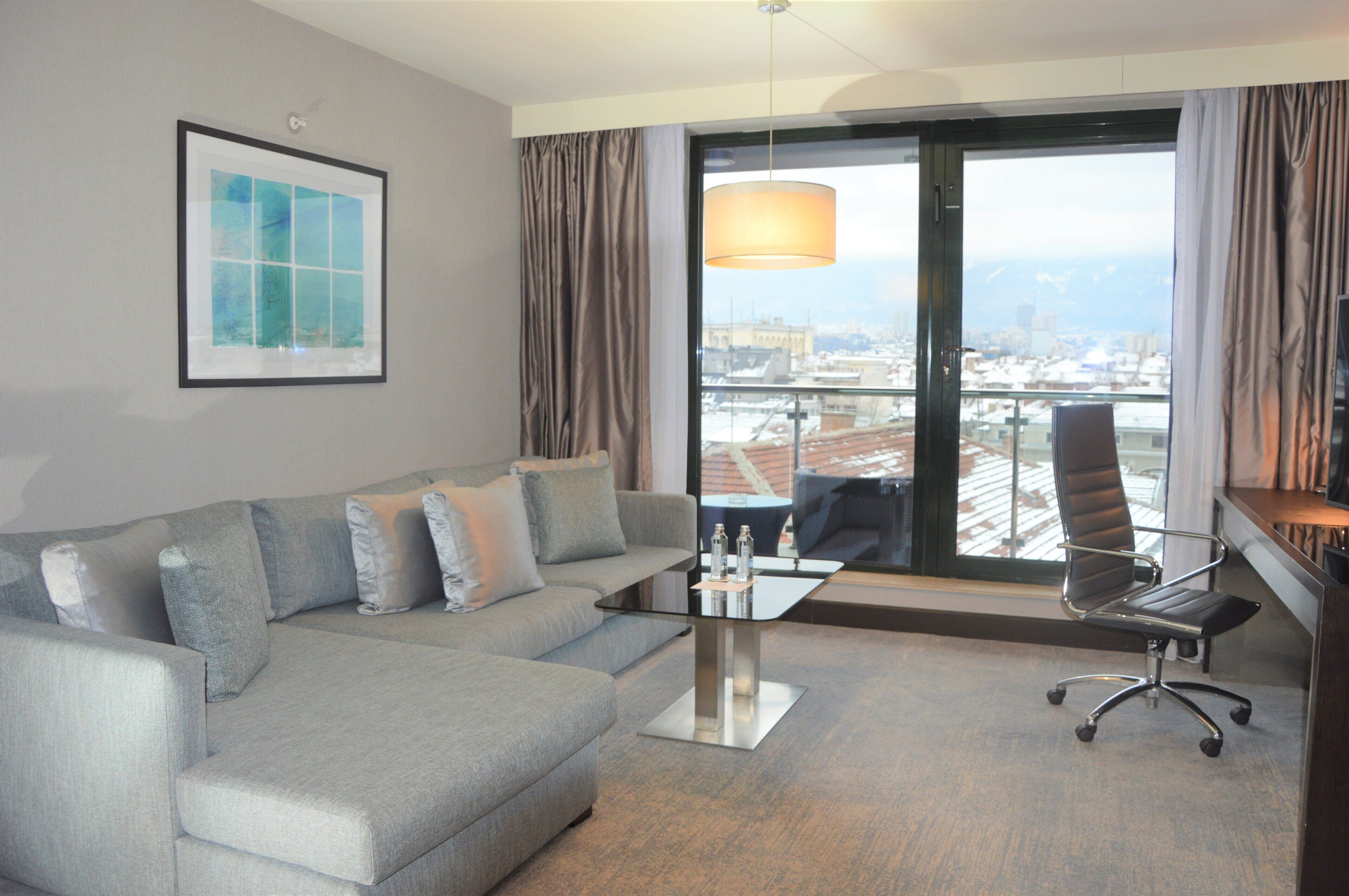 Premium bedding, down comforters, in-room safe, desk