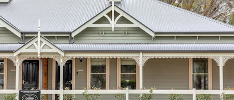 Departamento Premium, varias camas | Vista desde la habitación