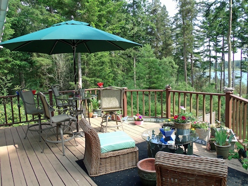 Inn to the Woods B&B