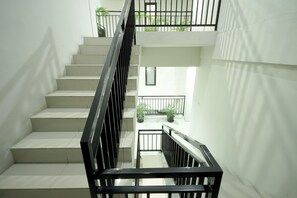 Terrace/patio - D'Paragon Seturan 3 (Depok)