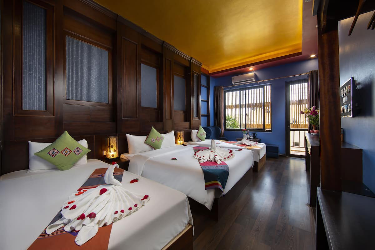 Quadruple Room with Mountain View | Premium bedding, down duvets, minibar, in-room safe
