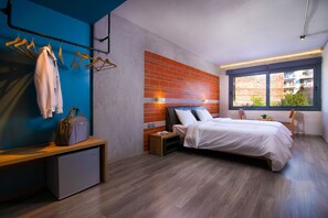 Twin Room | Iron/ironing board, free WiFi, bed sheets - Urban Donkey (Thessaloniki)