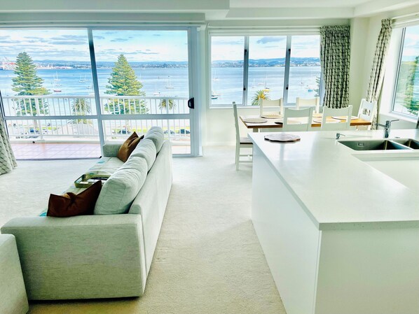 Luxury Apartment, 3 Bedrooms, Air conditioning, Ocean View | Bathroom - The Beaumont Apartments (Tauranga)