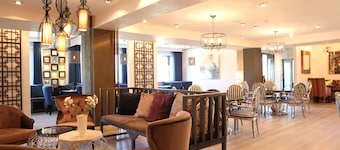 Mount Bogd Apartment