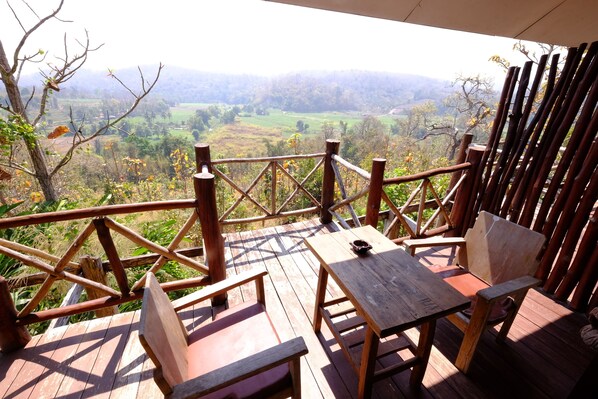 Luxe driepersoonskamer | Balkon