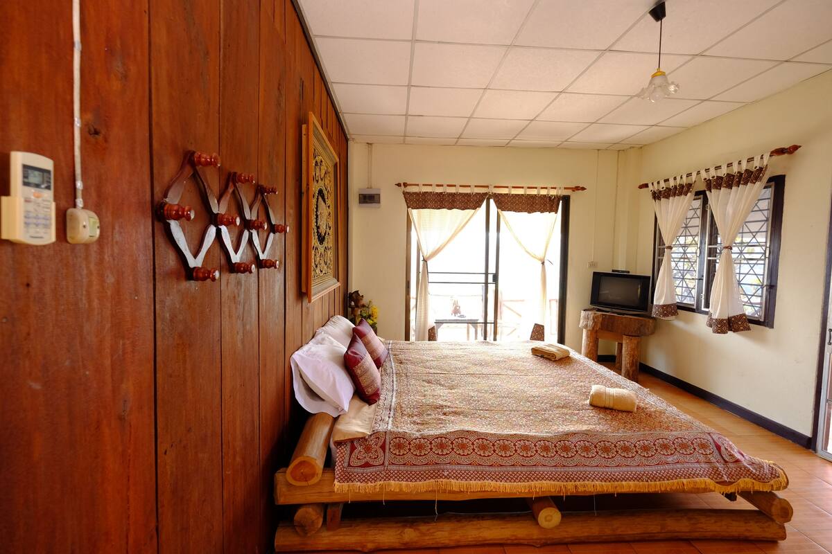 Budget Double Room | Truy cập Internet không dây miễn phí 